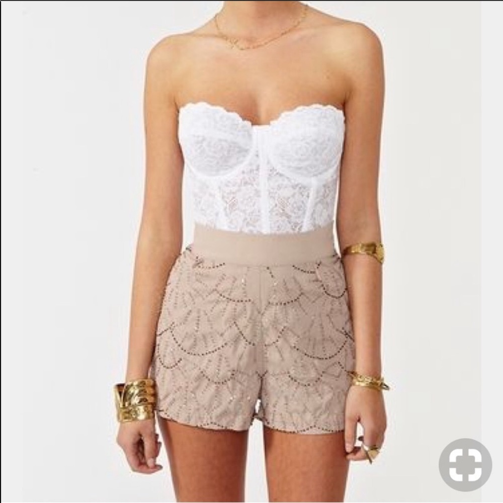 White Lace Corset || 34B